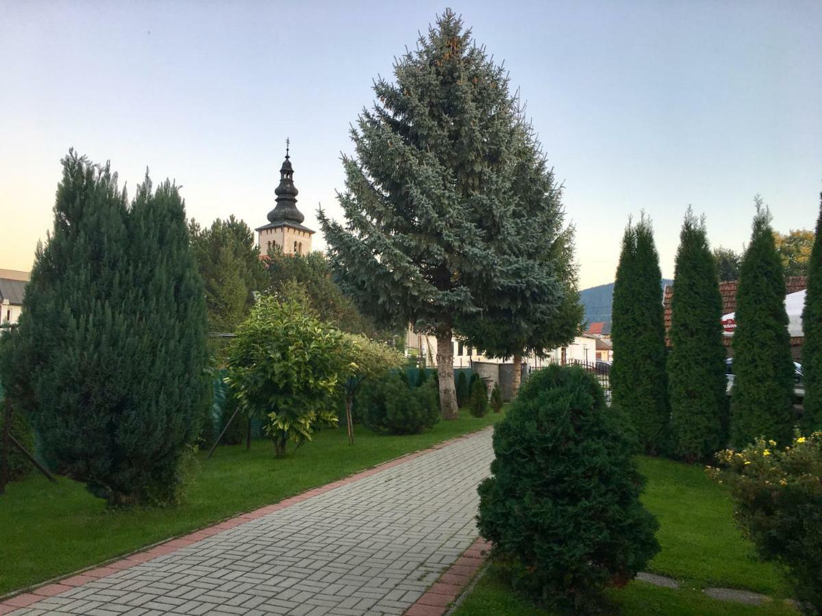 Penzion Saty Liptovske Sliace Exterior photo